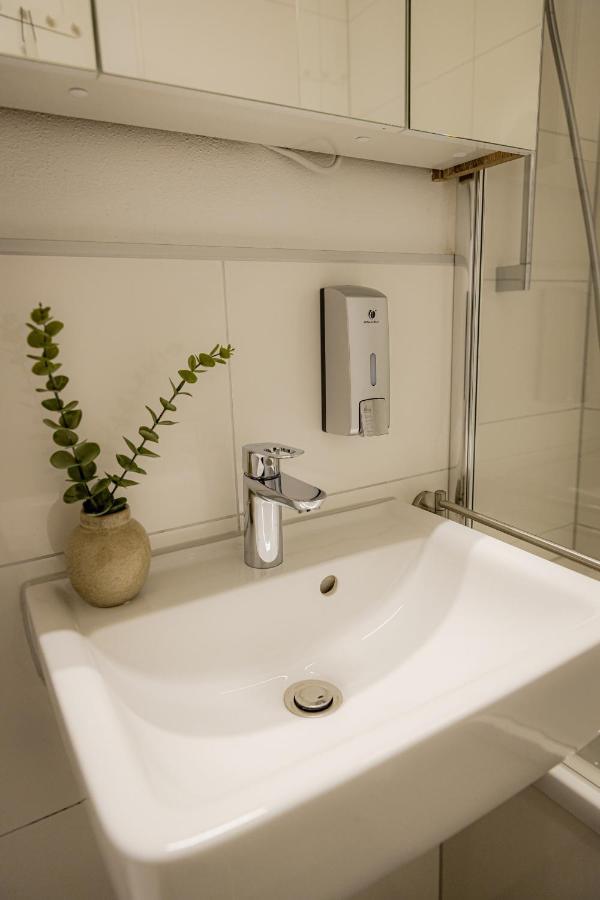 !Goldpath! Passau - Spitalhof I Modern I Wlan I Kueche I Balkon I Smarttv Mit Wipu Apartment ภายนอก รูปภาพ